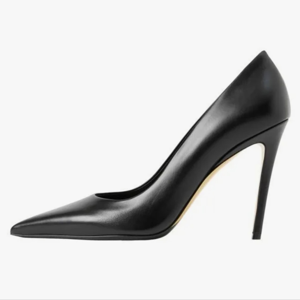 Burberry point pumps black size 6.5 - Picture 2 of 6